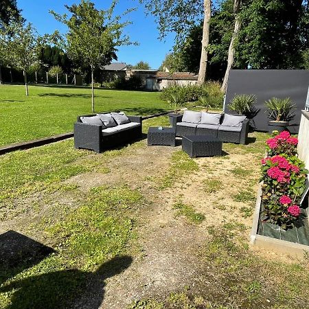Chambres D'Hotes Le Clos Des Marronniers Douvres-la-Délivrande Exteriör bild